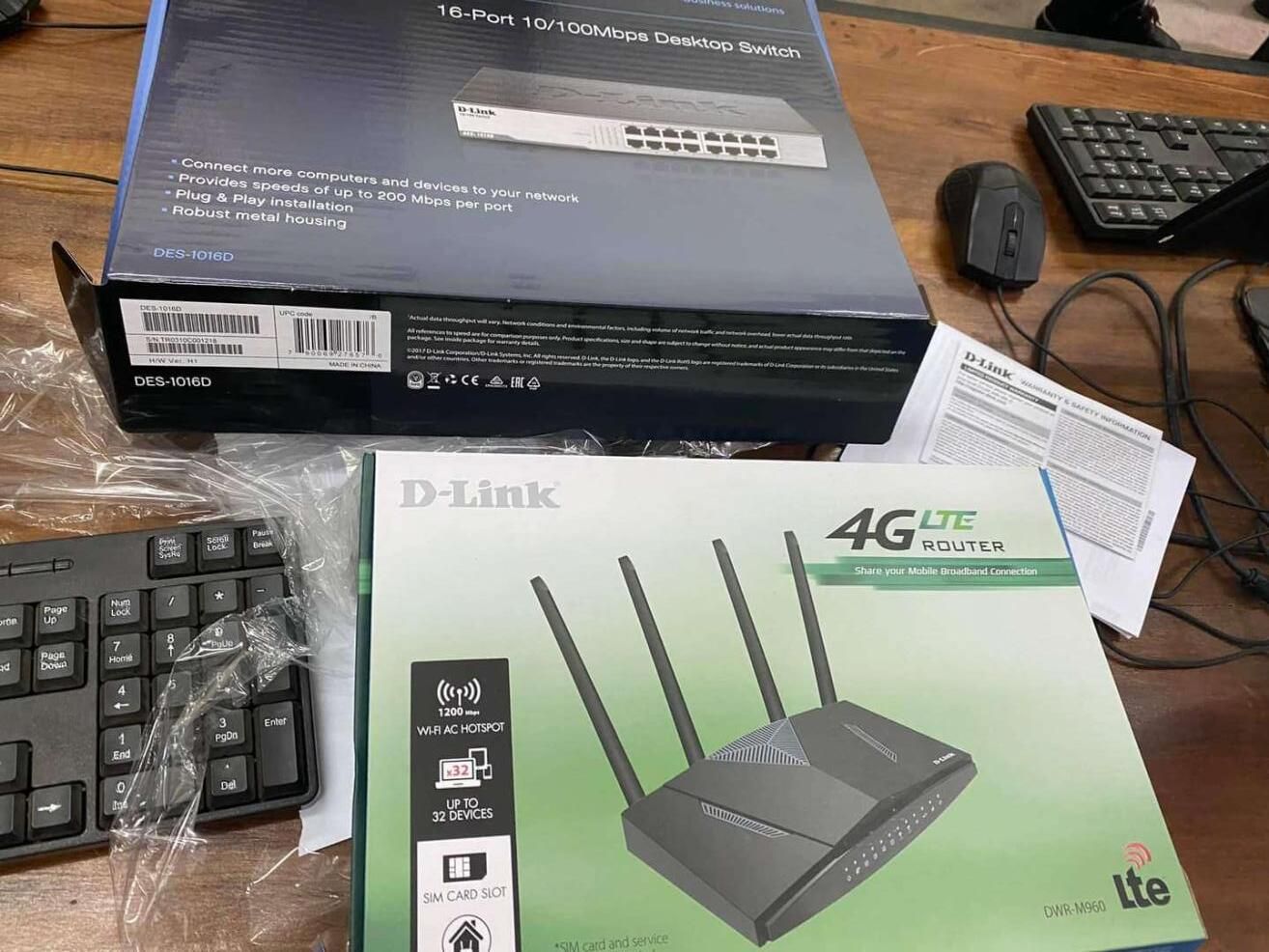 A boxed internet router for the computer lab
